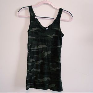 $5 w purchase✨Camo Tank Top